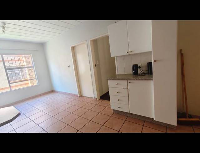 2 BEDROOM APARTMENT FOR SALE IN KANONIERSPARK